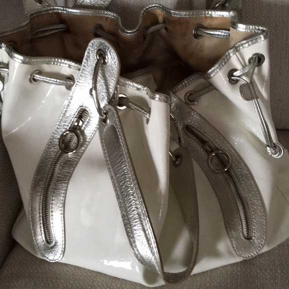 Handbag - Picture 4 of 5